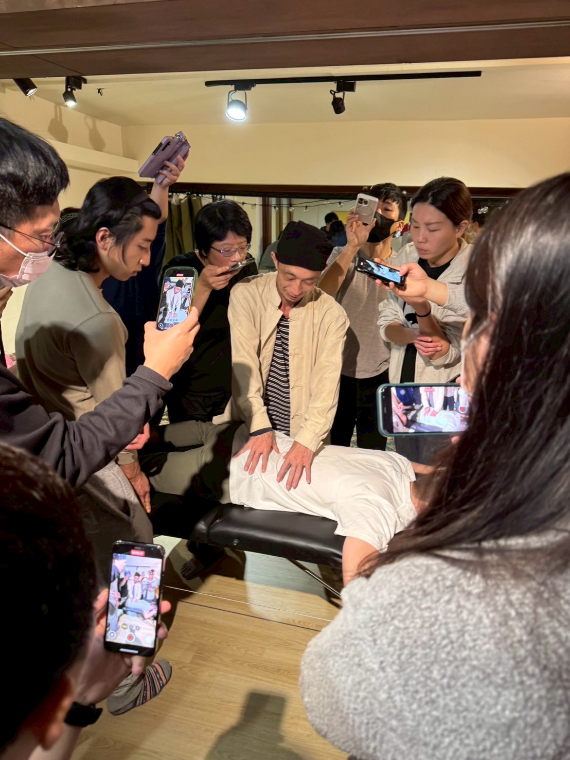 LINE_ALBUM_照片合集_250506_18